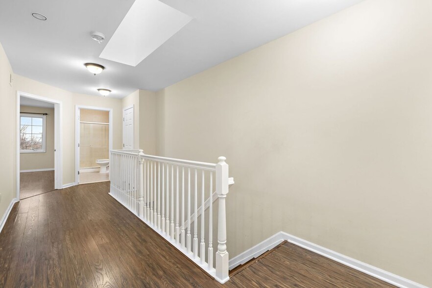 Building Photo - 12 Liberty Ct.