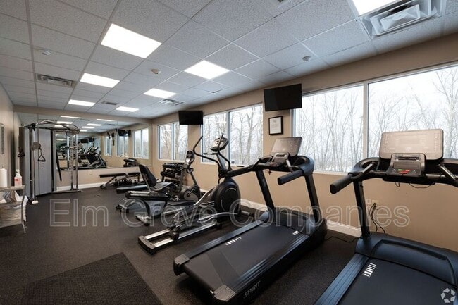 Building Photo - 12 Stoneledge Dr