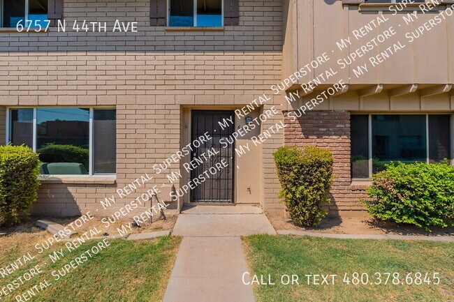 Building Photo - 6757 N 44th Ave