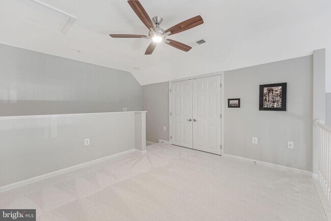 Building Photo - 20451 Chesapeake Square