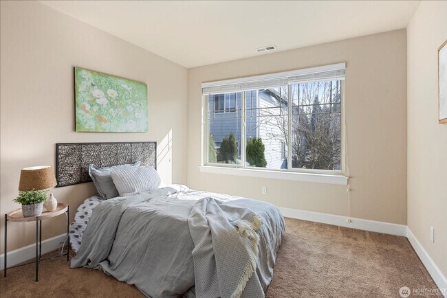 Building Photo - 3BD/2.5BTH Modern Townhouse in Greekbrooke II Community for Lease!