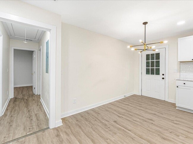 Building Photo - 5794 Pinecrest Rd SW