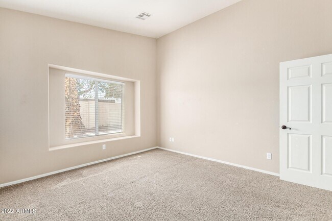Building Photo - 5960 S Brittany Ln