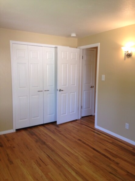 Building Photo - Fabulous Lakewood Home!