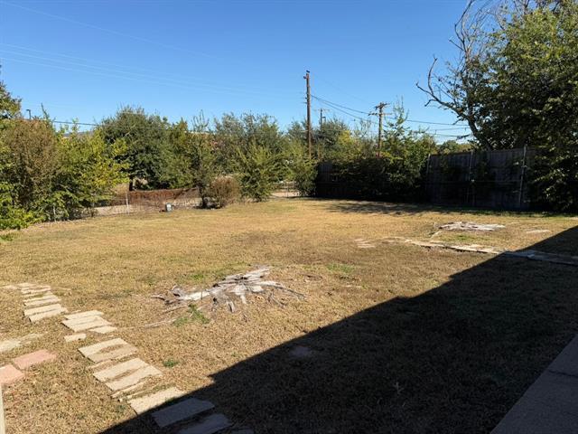 Building Photo - 2422 Lagoon Dr