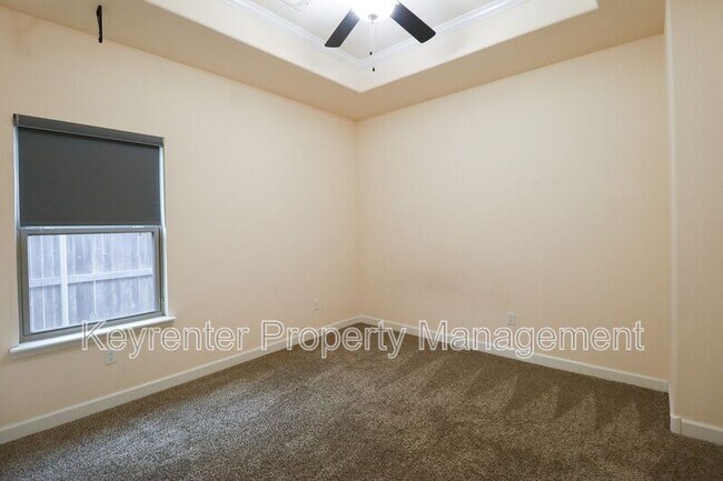 Building Photo - 18618 E 45th St S