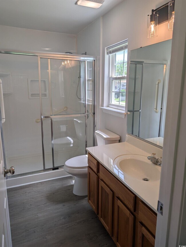 Building Photo - 148 Junco Cir