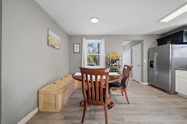 Building Photo - 4549 Bankhead Ave