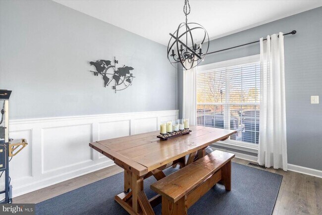 Building Photo - 6029 Popes Creek Pl