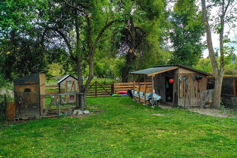 Building Photo - 583 Baker Ave