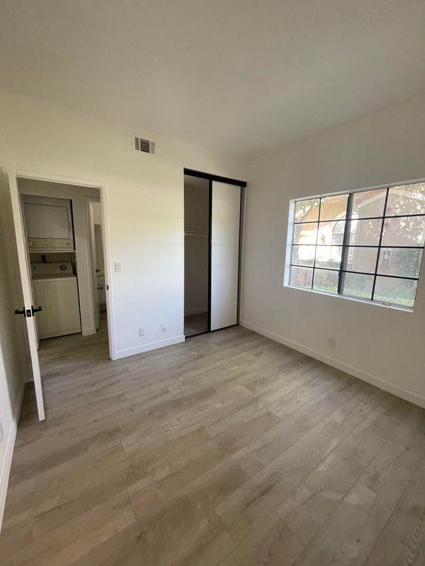 Building Photo - 47 Gaviota, 146