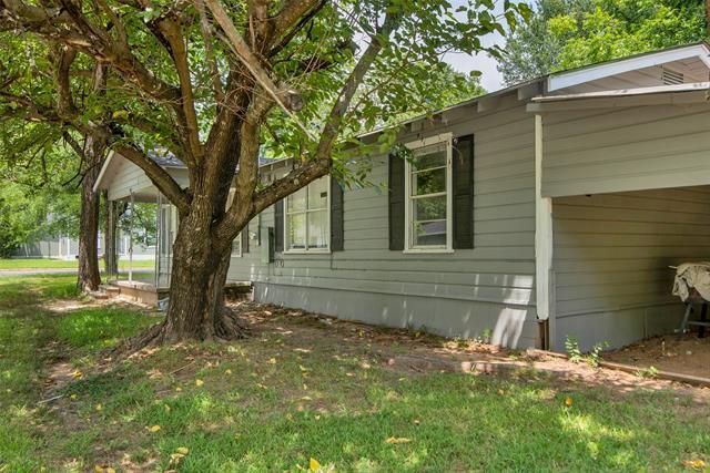 Building Photo - 1477 W Austin St