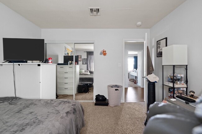 Building Photo - Major improvements coming before move in!