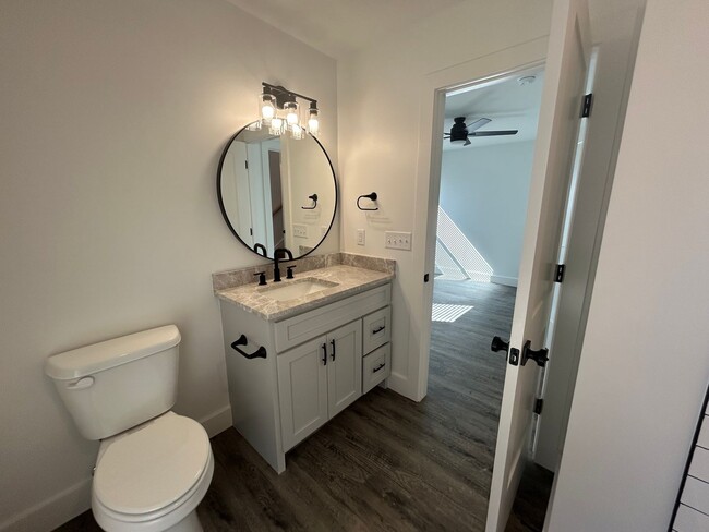 Building Photo - $150 AMAZON GIFT CARD WITH SIGNED LEASE!! - 3B/2B PRE-LEASING FOR AUG 10 MOVE-IN!!