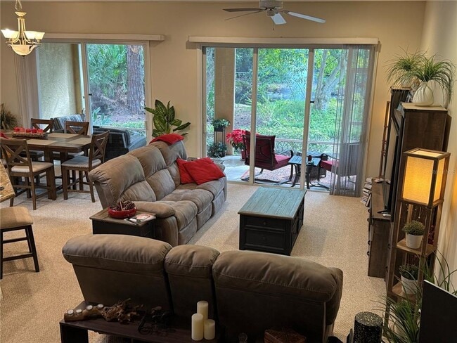 Building Photo - 3625 Square W Ln #4