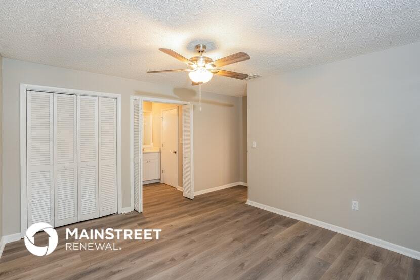 Building Photo - 3151 Valley High Dr