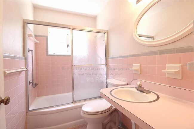 Building Photo - 1639 Oakmont Ln