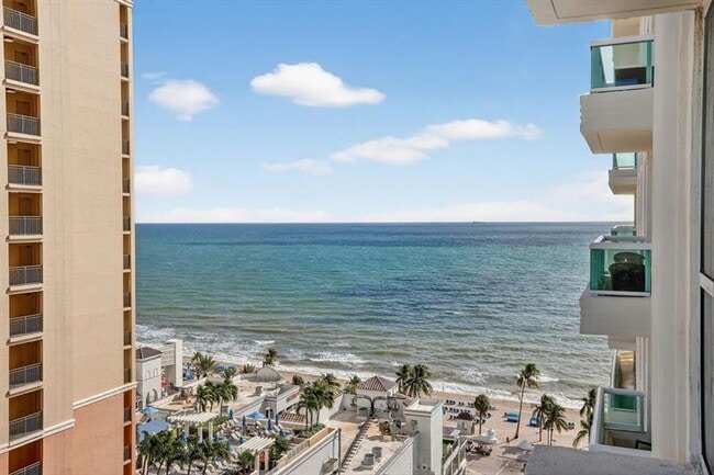 Building Photo - 101 S Fort Lauderdale Beach Blvd