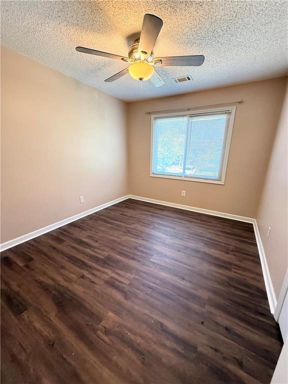 Building Photo - 5065 Sand Wedge Cir
