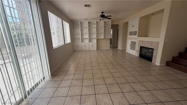 Building Photo - 8101 Yellow Daisy Ave