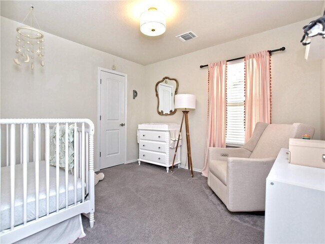 Building Photo - 177 Carlina Lp
