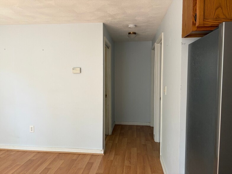 Building Photo - 248 Mendon St