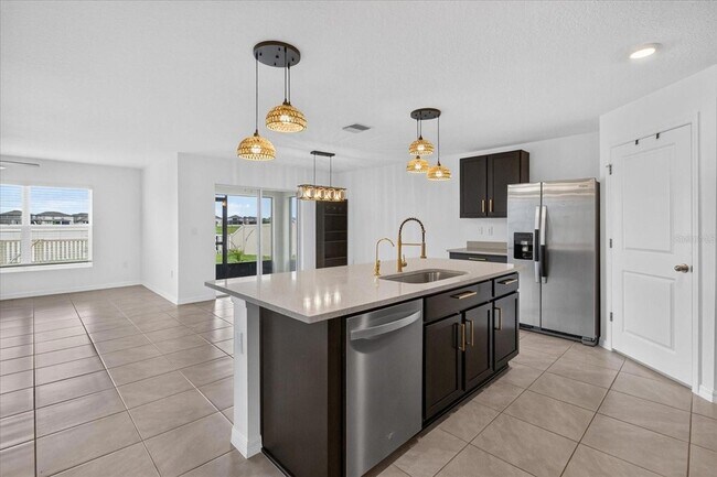 Building Photo - 3084 Living Coral St