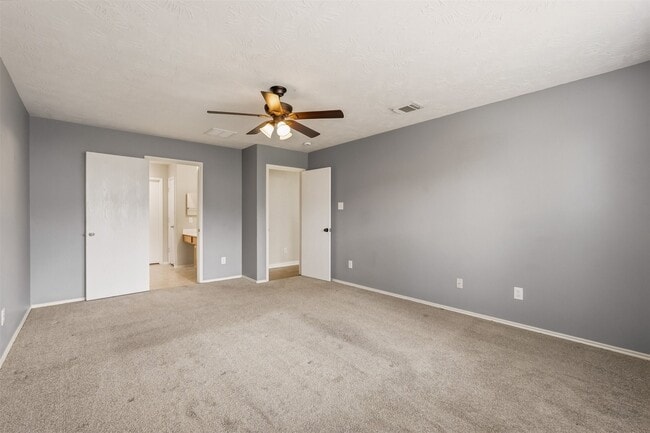 Building Photo - 11506 Harbour Lake Ct