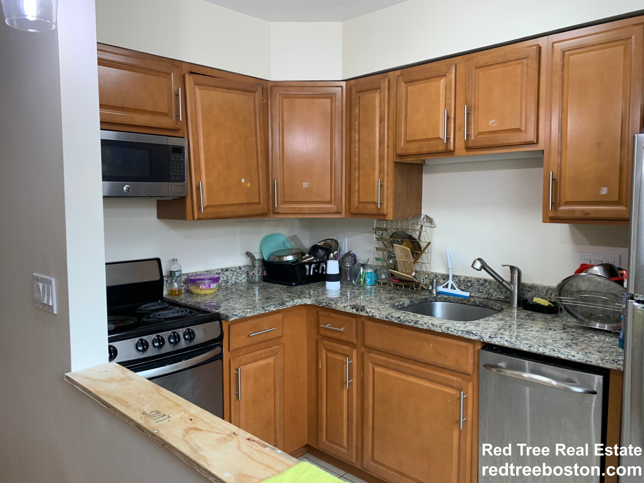 Building Photo - 59 Parkman St