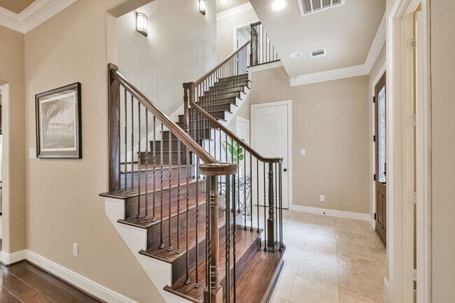 Building Photo - For Lease | 3 Bed, 2 Bath | 2,442 Sq Ft | Upland Place |