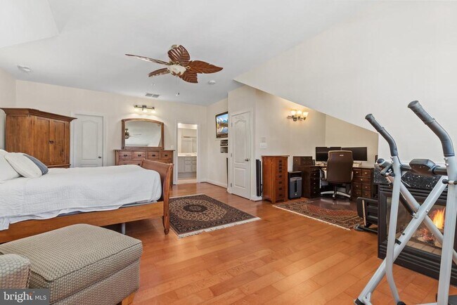 Building Photo - 5114 O'Neill Ln
