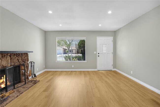 Building Photo - 44506 Sancroft Ave