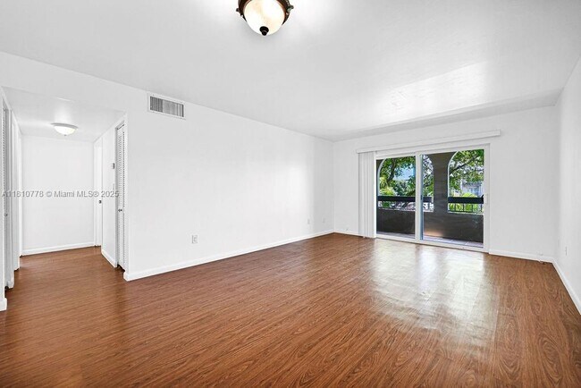 Building Photo - 7720 Camino Real