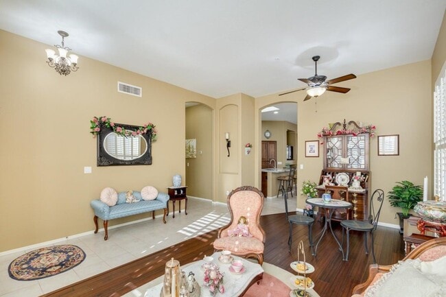 Building Photo - 10474 E Morning Star Dr