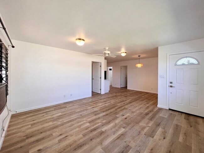 Building Photo - 1508 Farrington St