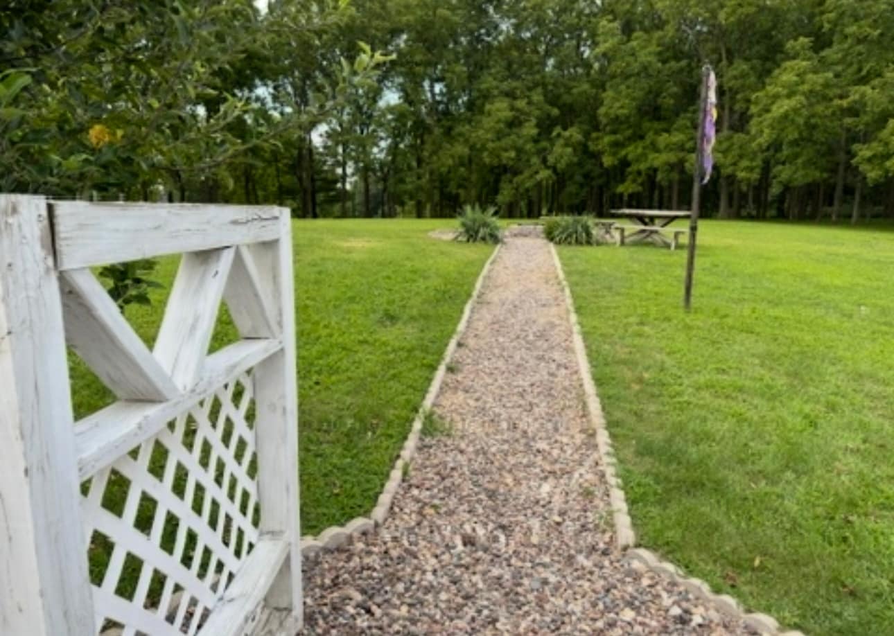 Fire pit area - 10635 Loop Rd