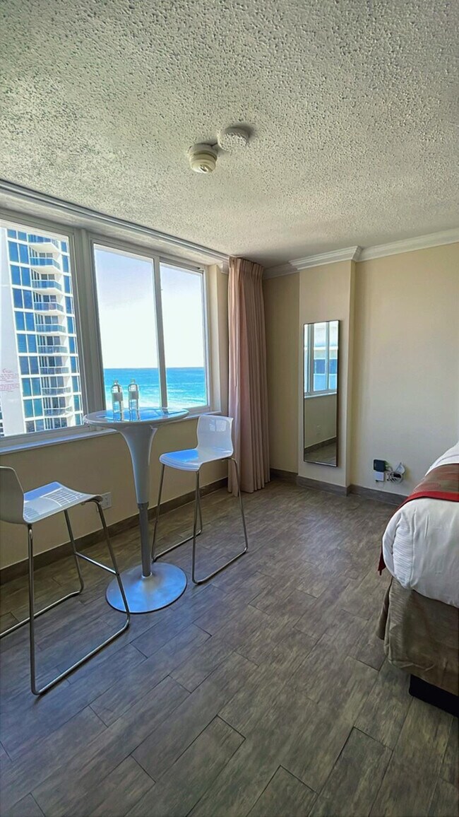 Building Photo - 19201 Collins Ave