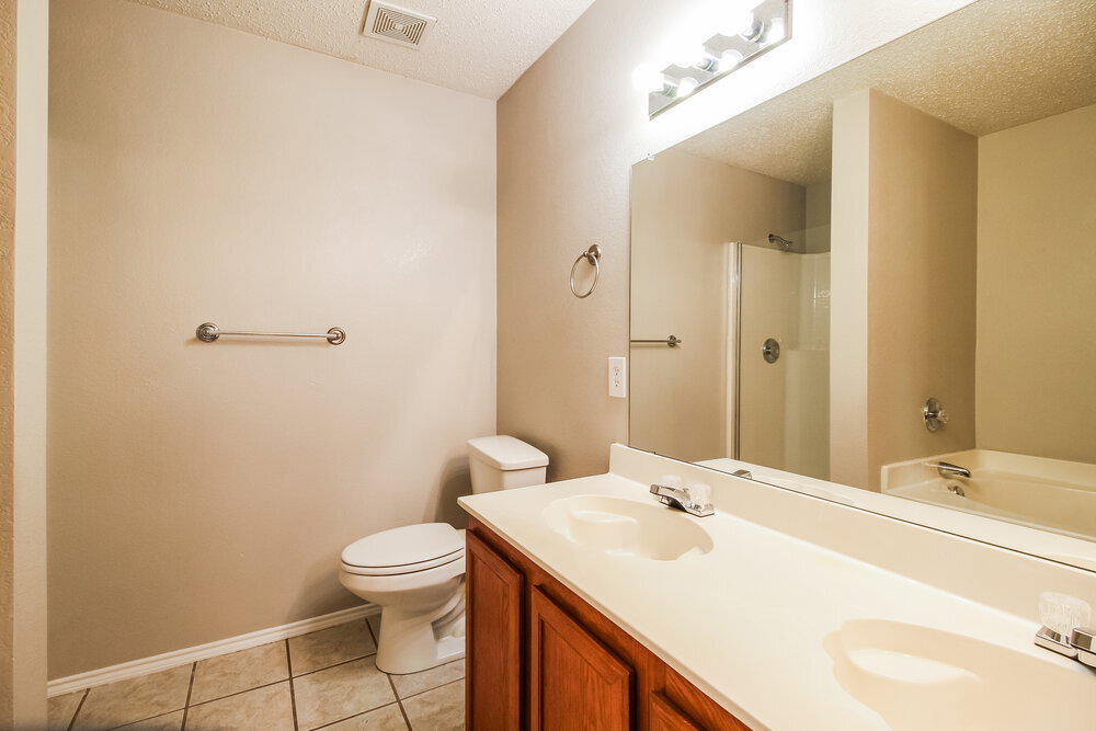 Building Photo - 7620 Shoal Bend