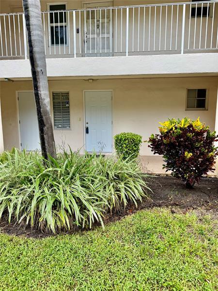 Building Photo - 2601 S Course Dr
