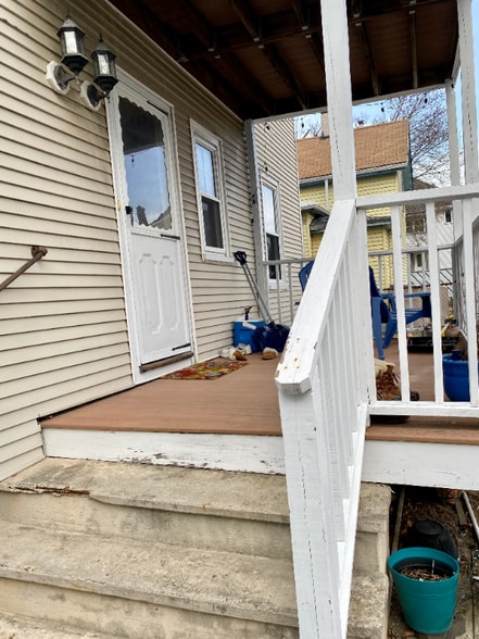 Building Photo - 14 Winter St