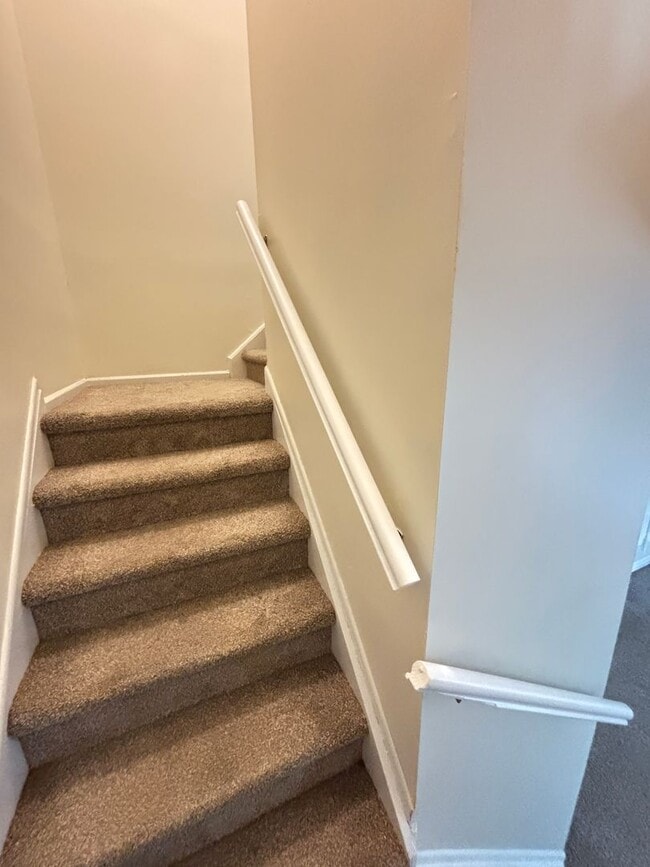 Building Photo - 3br Home for rent in Bethlehem, PA