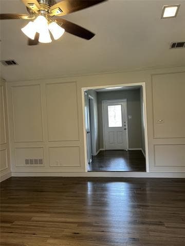 Building Photo - 6621 N Park Dr