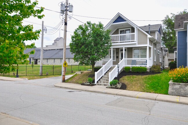 Building Photo - 517 E 23rd St