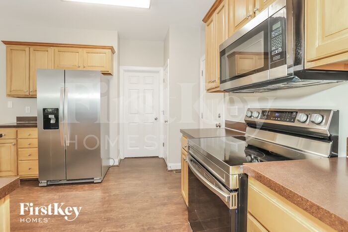 Building Photo - 8303 Burchlawn Ct