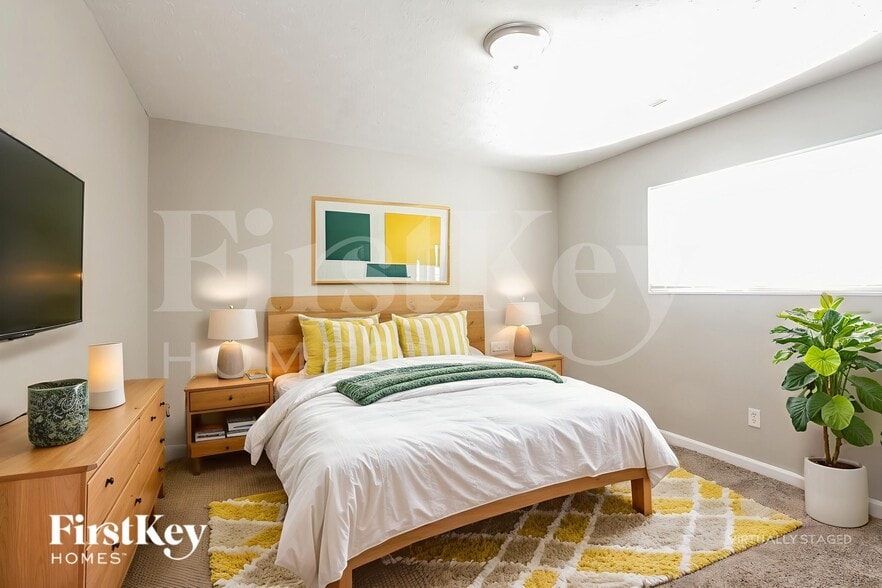 Building Photo - 2856 N Boehning St