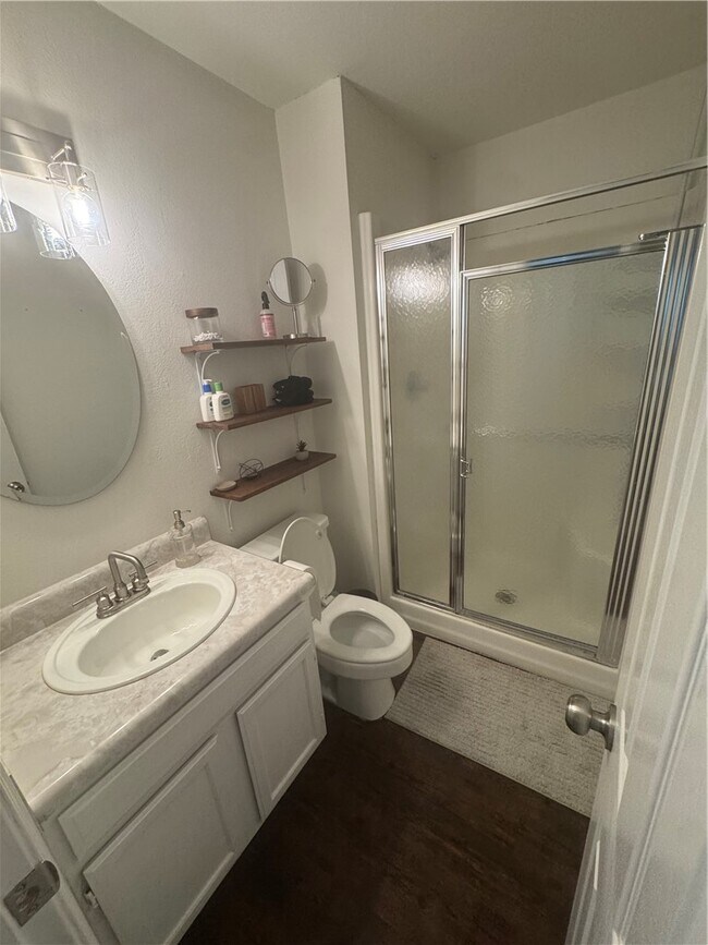 Building Photo - 462 Mimosa Ln