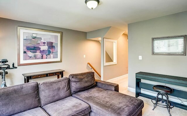 Building Photo - 2943 Templehof Ct