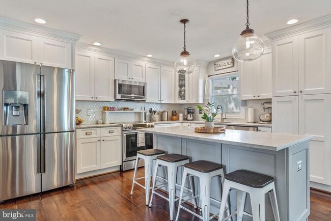 Building Photo - 7828 Citadel Dr