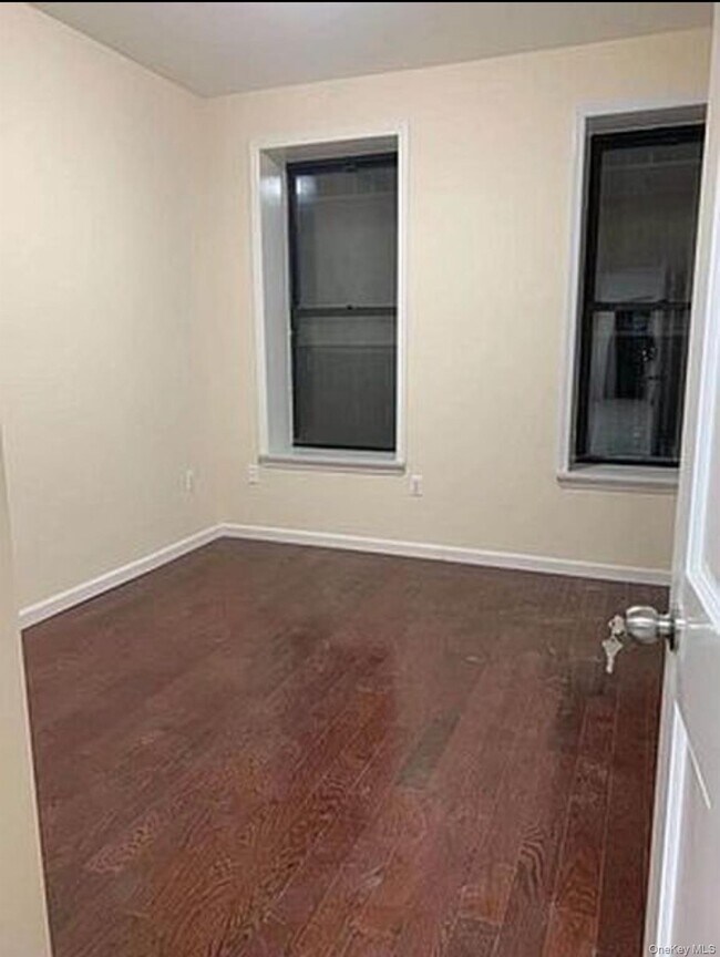 Building Photo - 1478 Broadway