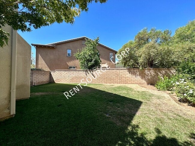 Building Photo - 28383 Esplanada Dr